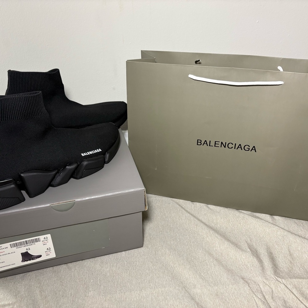 Balenciaga Black Speed 2.0 Knit Sneakers